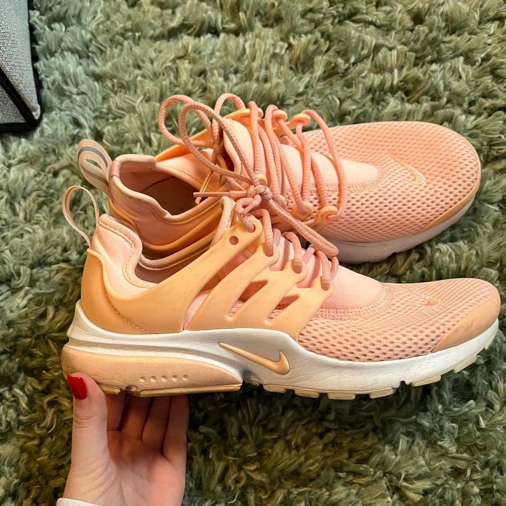 Nike Prestos